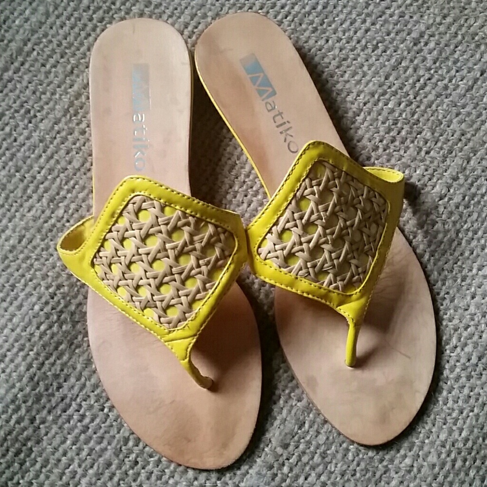 Matiko Yellow and Tan Woven Thong Sandals